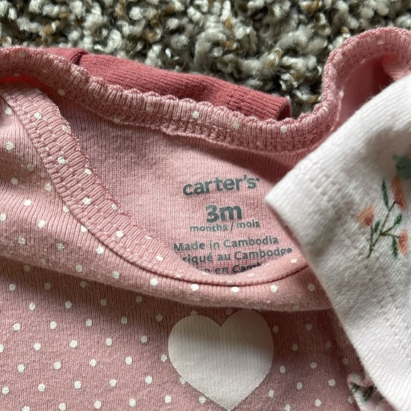 3M✨Set of 5 Carter’s Girls Onesies 3 months - Picture 7 of 8